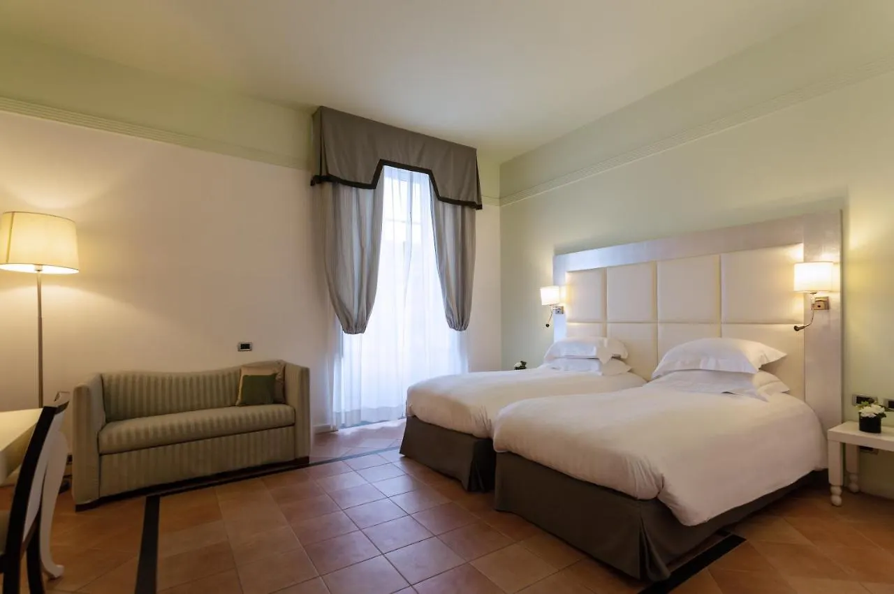 Отель Palazzo Caracciolo Неаполь
