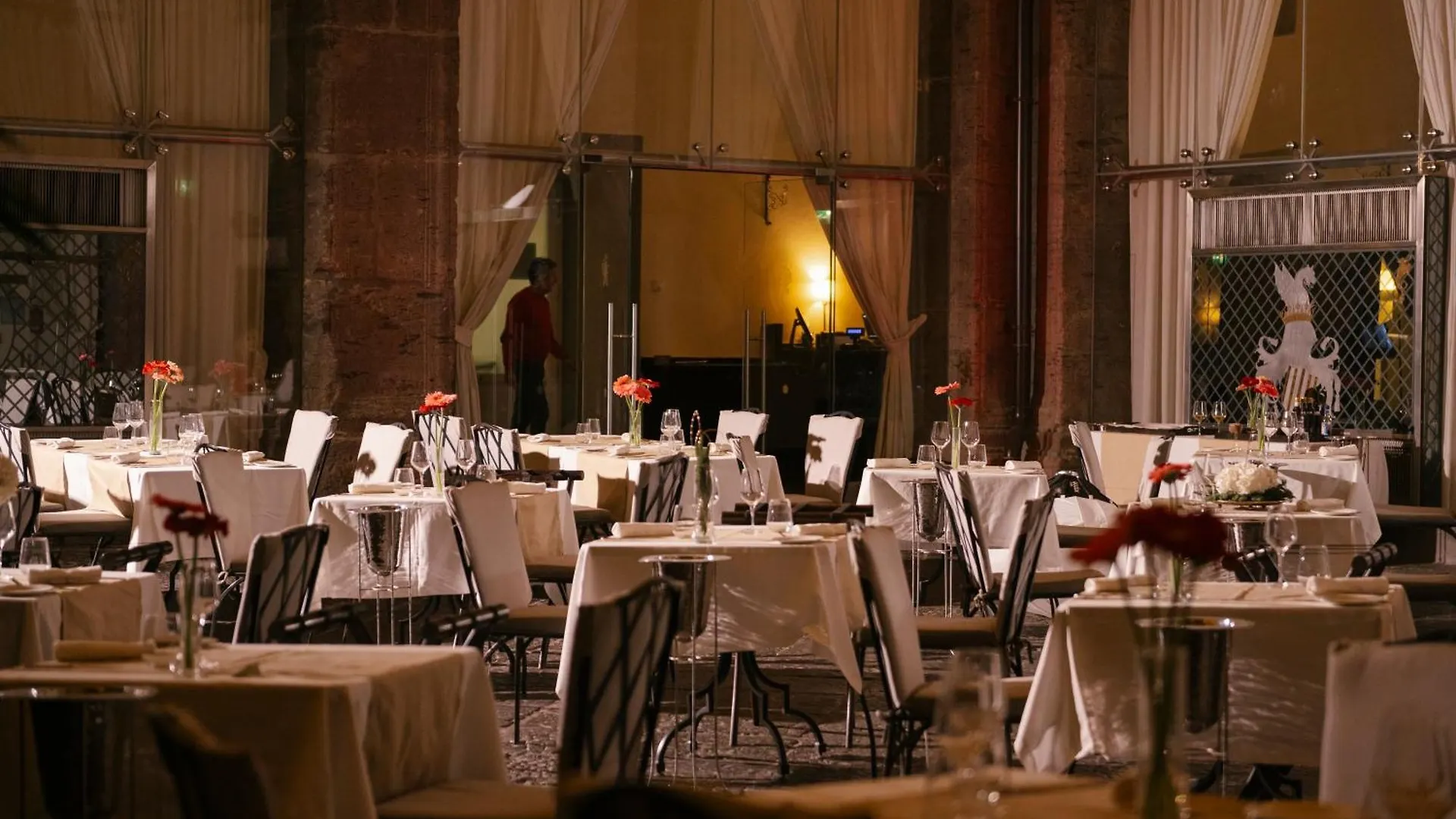 Отель Palazzo Caracciolo Неаполь